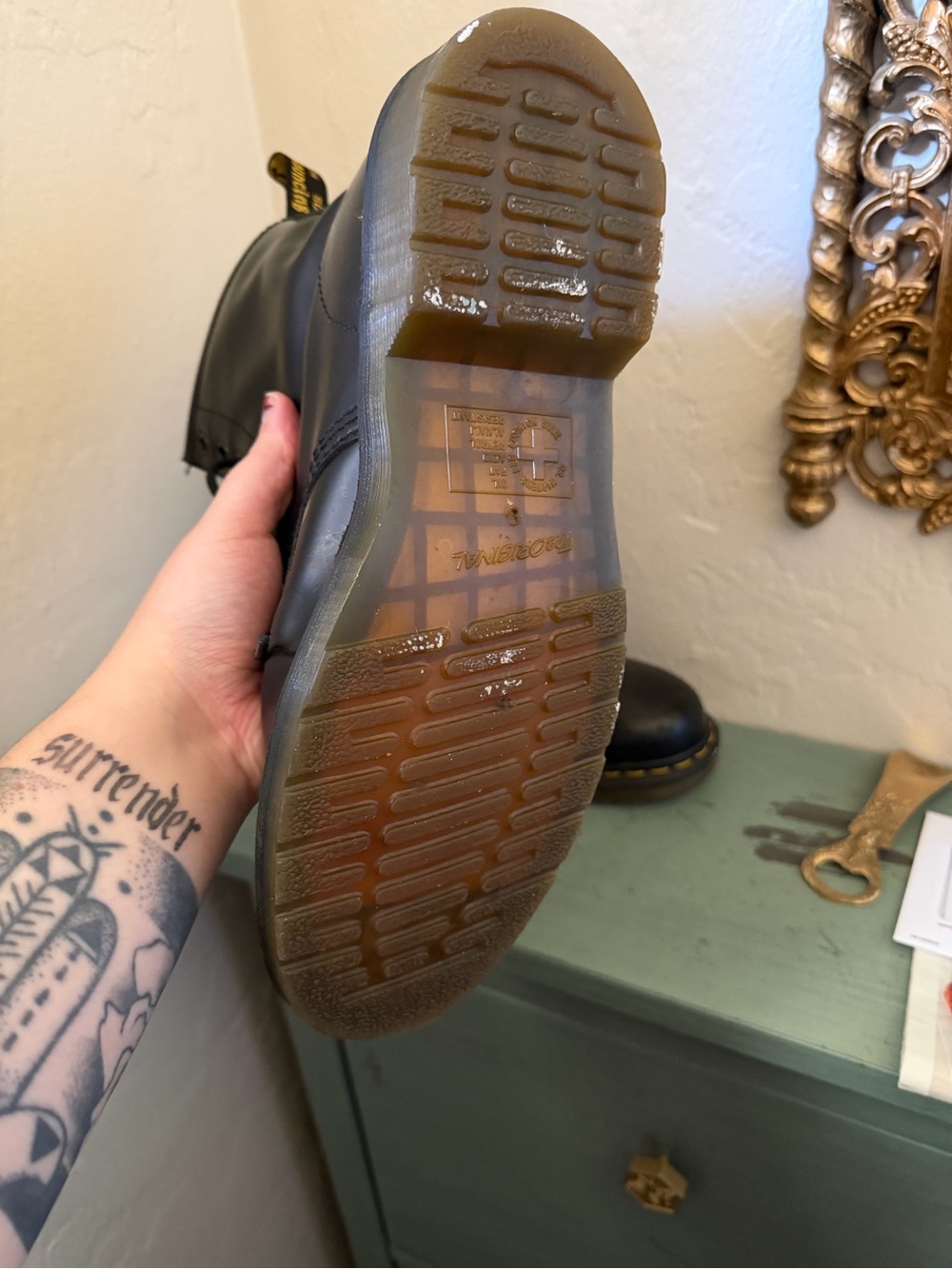 Dr. Martens 8 eye lace up leather combat boots - Picture 4 of 5